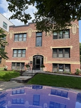 Building Photo - 3515 2nd Ave S