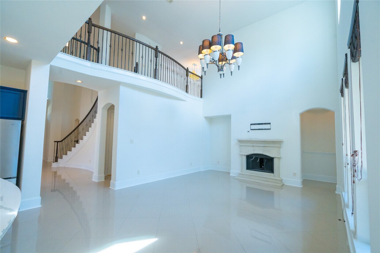 Building Photo - 6002 Mystic Berry Dr