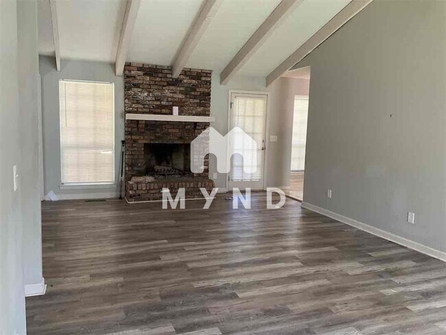 Building Photo - 808 Cochise Trl