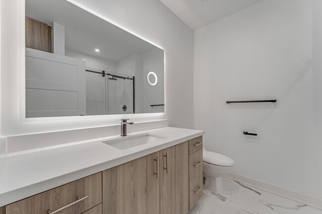 Foto del edificio - Lumen Luxury Lofts