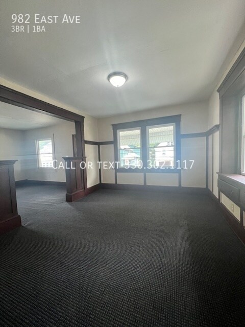 Building Photo - Spacious 3 bedroom home for rent - Akron