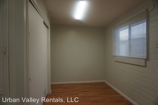 Foto del edificio - 3535-3547 S Shafer Ln