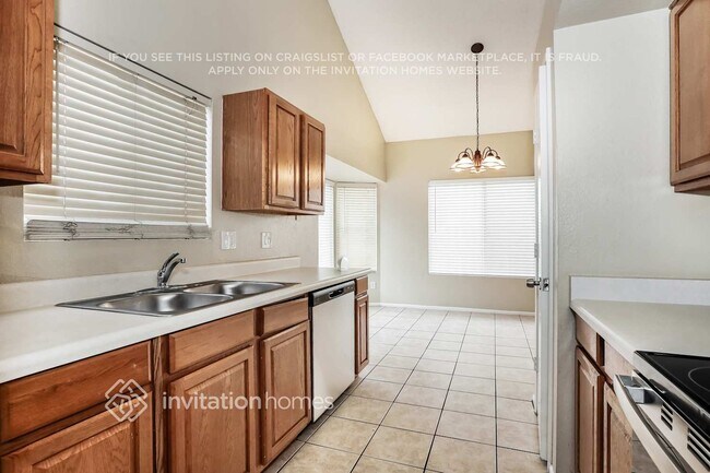 Foto del edificio - 822 E Gila Ln