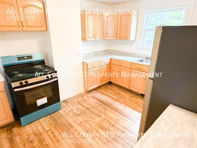 Foto del edificio - 519 E 103rd St