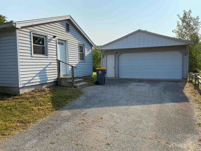 Foto del edificio - 2509 Camden Dr