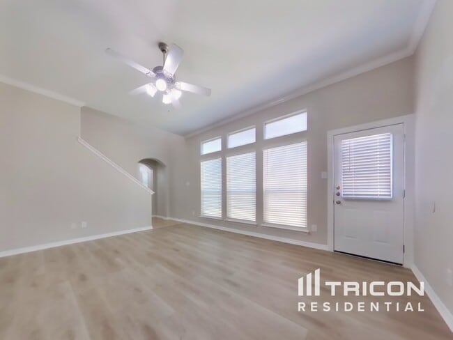 Building Photo - 2832 Sand Dune Drive Private