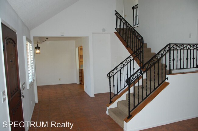 Building Photo - 3 br, 2 bath House - 747 Calle De Los Amigos