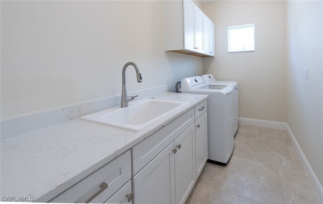 Building Photo - 4596 Centaurus Cir