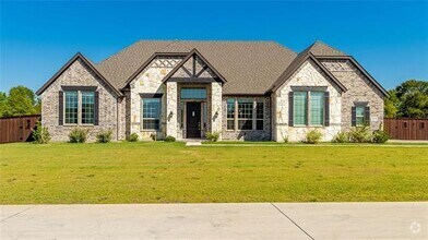 Building Photo - 6111 Starr Dr.