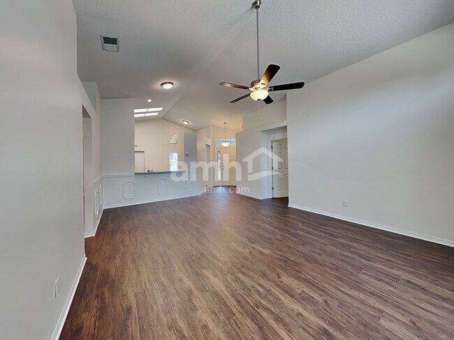 Building Photo - 11429 Kenley Cir