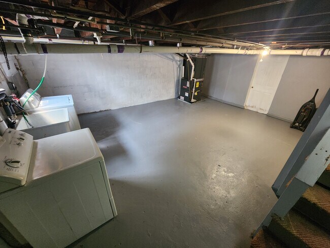 Foto del edificio - 5028 Pembridge Ave