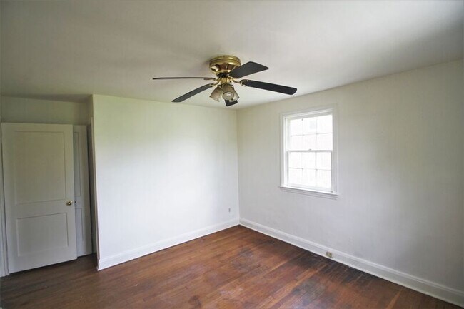 Building Photo - 312 E Belvedere Ave