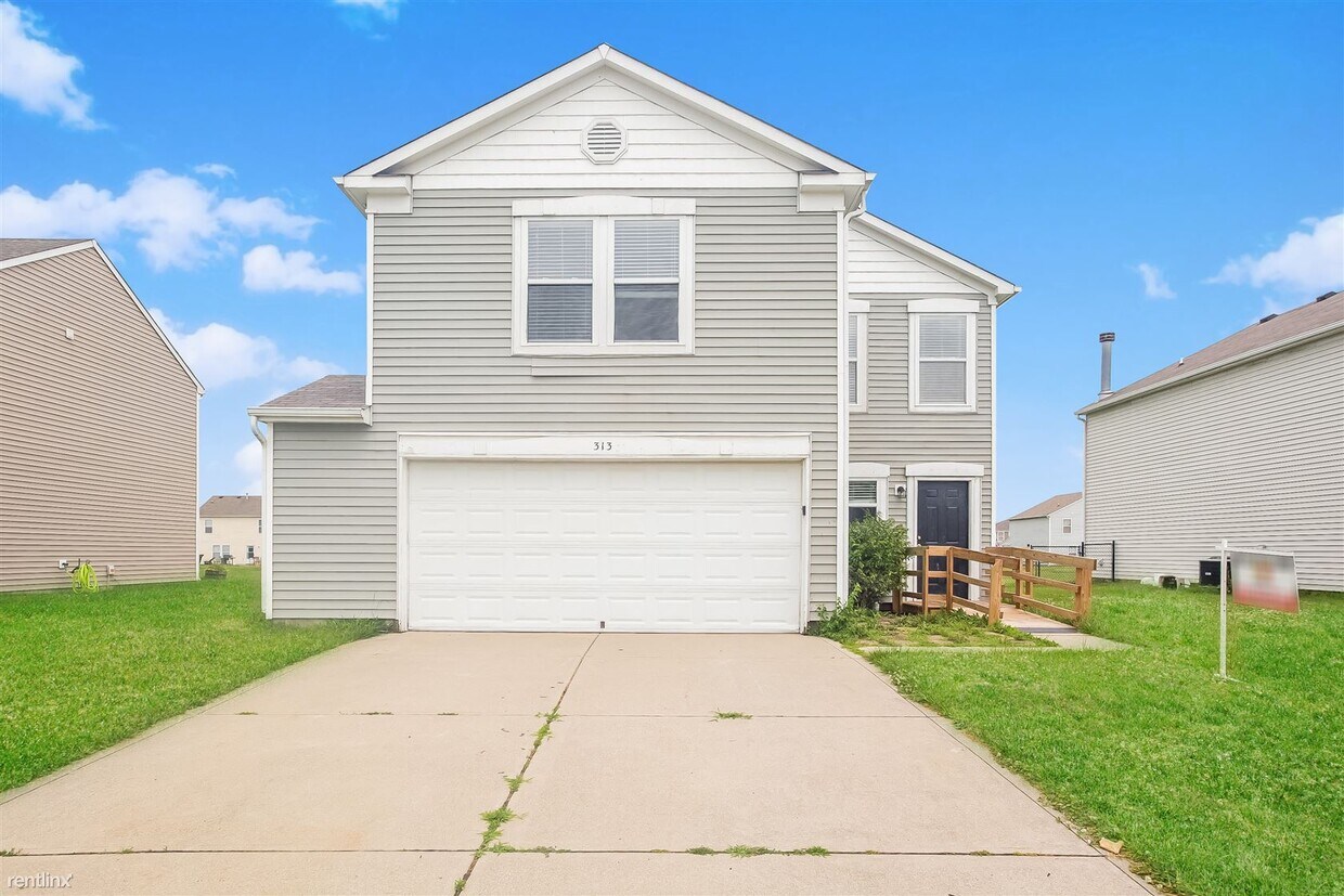 3 br, 2.5 bath House 313 Longbow St House Rental in Sheridan, IN
