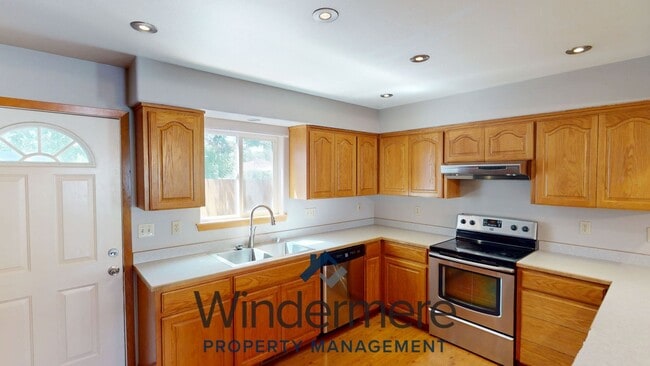 Building Photo - 103 SW 9th St