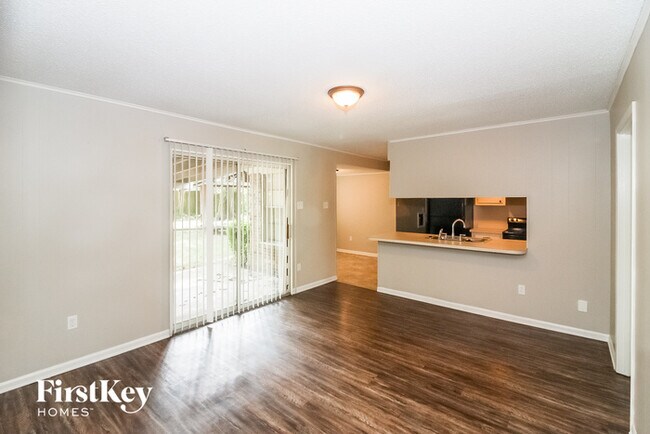 Foto del edificio - 6341 Cheekwood Ave
