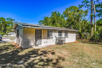 Building Photo - 4602 Roanoke Blvd