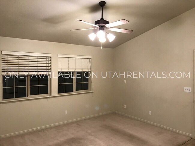 Foto del edificio - 1784 W 1300 S