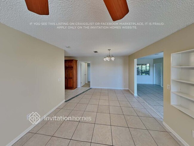 Foto del edificio - 1319 Cove Pl