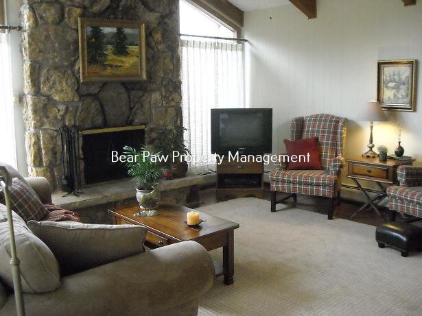 Building Photo - "Spacious 4-Bedroom Townhouse Retreat with 4 Full Baths in Scenic Evergreen!"