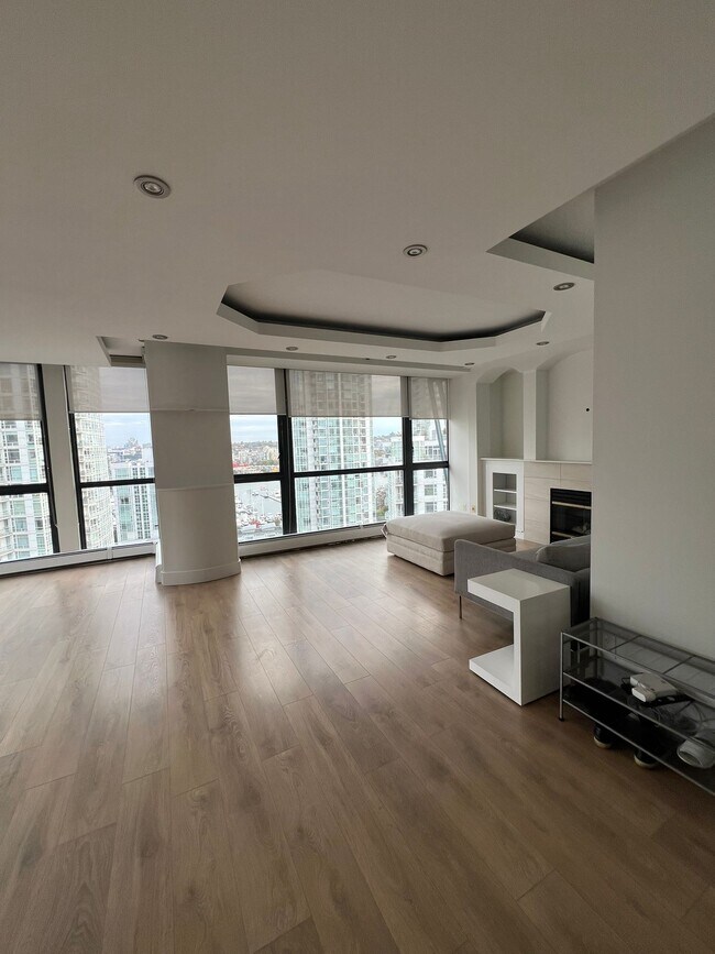 Photo du bâtiment - 1177 Pacific Blvd