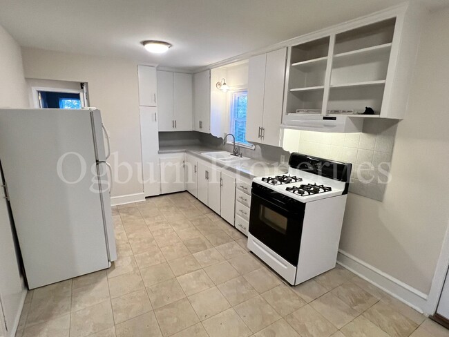 Building Photo - 2209 S. Broad St-3BR/2BA-Washington Park H...