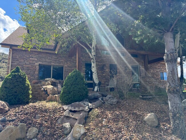 Foto del edificio - Beautiful Pine Valley Home!