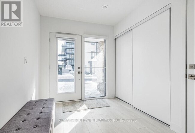 Photo du bâtiment - 1121 Cooke Blvd.