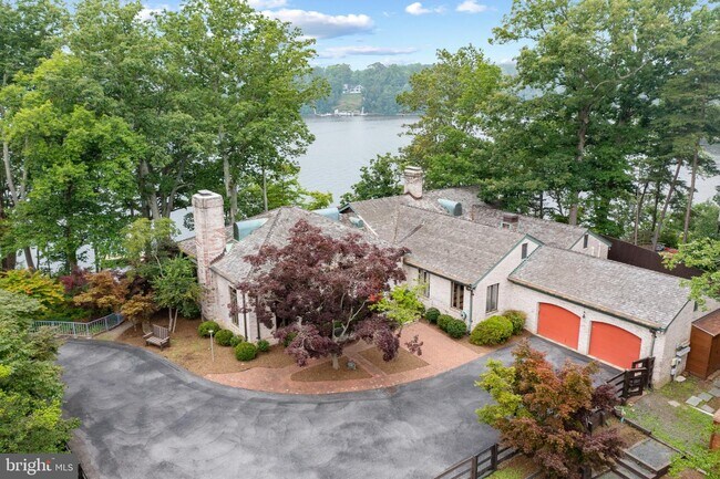 Foto del edificio - 2916 Southwater Point Dr