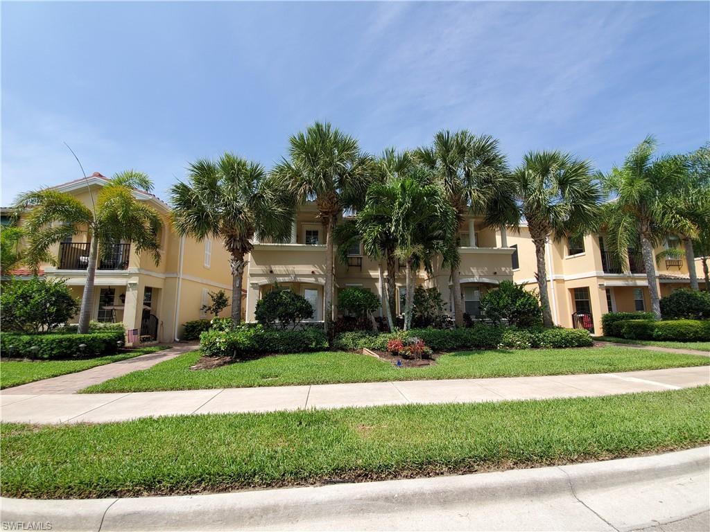 15079 Auk Way, Bonita Springs, FL 34135 Townhome Rentals in Bonita