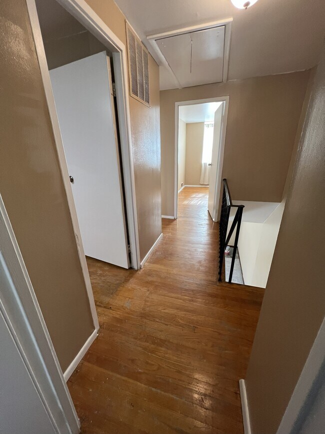 Foto del edificio - 7202 Sindall Rd