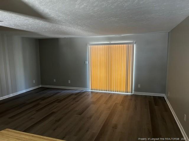 Foto del edificio - 1406 Tangora Ln