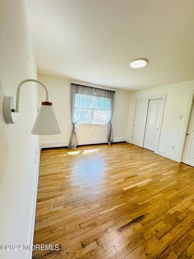 Foto del edificio - 35 Manchester Ct