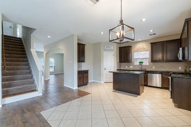 Foto del edificio - 4306 Firebrush Ln