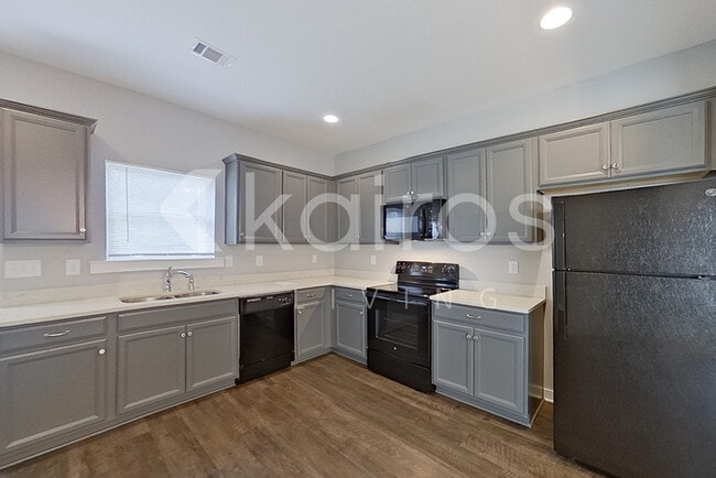 Building Photo - 11554 Crimson Ridge Rd