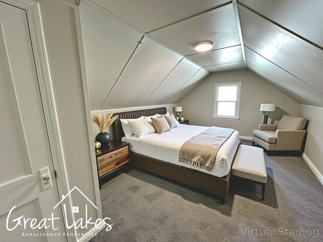 Building Photo - Charming 3 Bedroom 1 Bathroom now availabl...