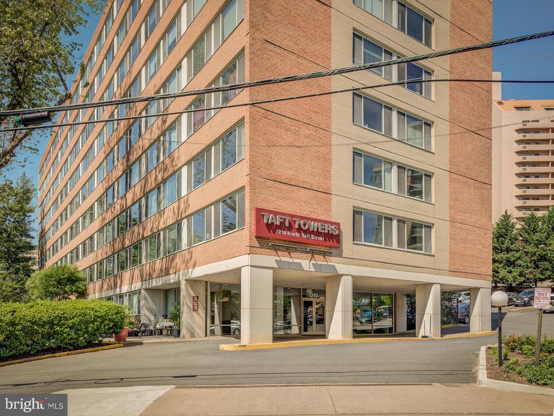 1210 N Taft St Unit 609, Arlington, VA 22201 Room for Rent in