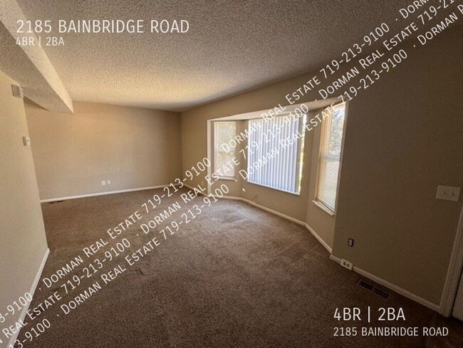 Foto del edificio - 2185 Bainbridge Rd