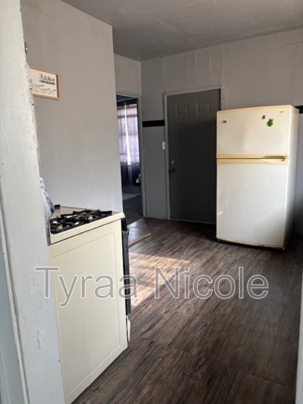 Foto del edificio - 7526 Wykes St