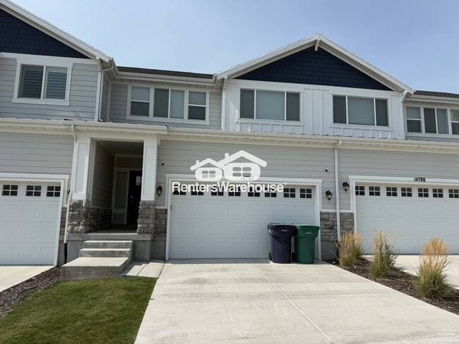 Building Photo - 14792 Chimney Pass Dr