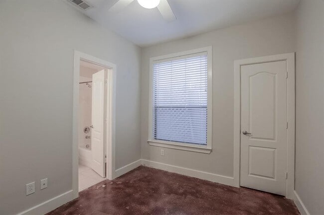 Building Photo - 4111 McDuffie St