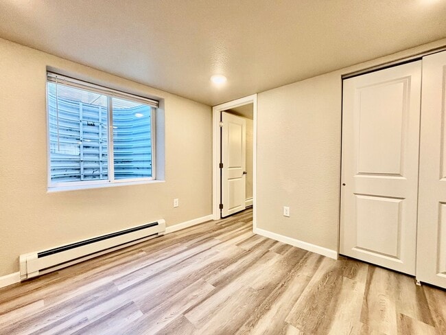 Foto del edificio - 3-Bed, 2-Bath Beauty in a Can’t-Miss Locat...