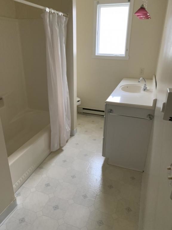 131 Park Avenue House Rental in Struthers, OH