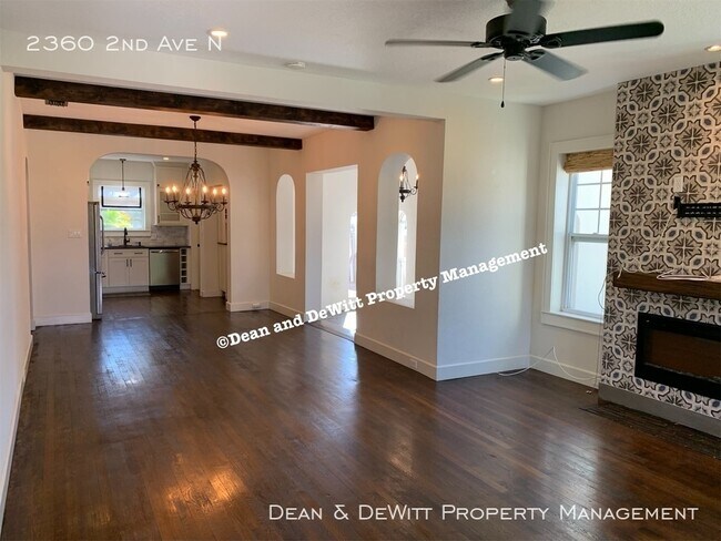 Building Photo - Historic Kenwood Bungalow - 3/2 For Rent