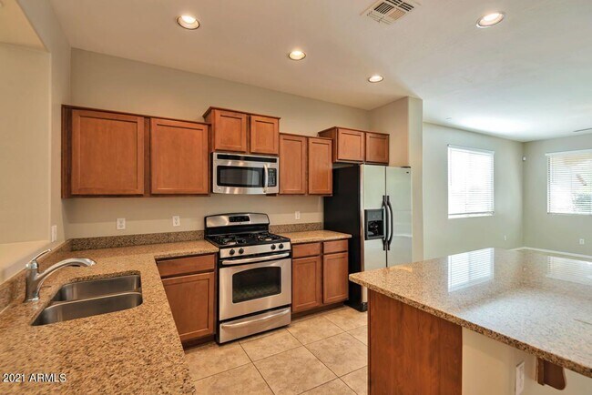 Foto del edificio - 4063 E Cherry Hills Dr