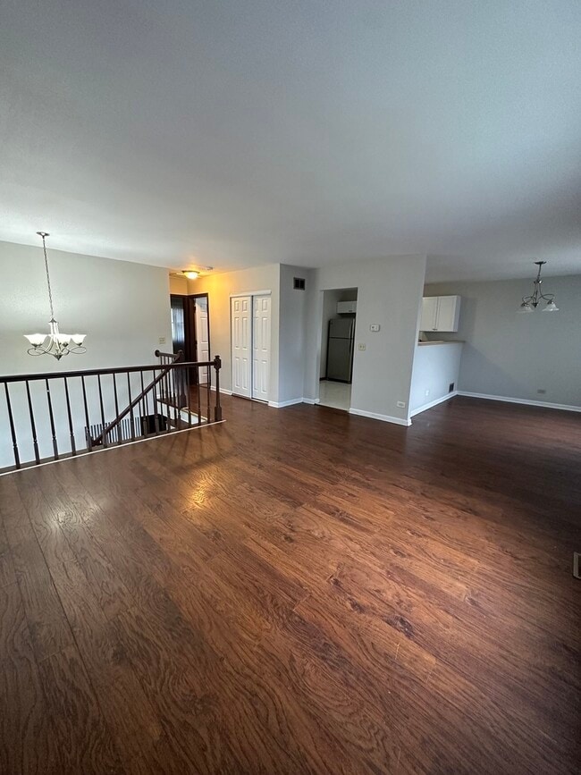 Building Photo - 3903 Sandpiper Dr