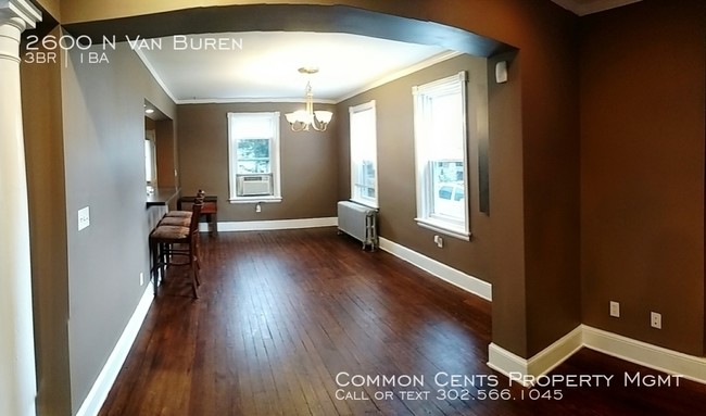 Foto del edificio - 2600 N Van Buren St