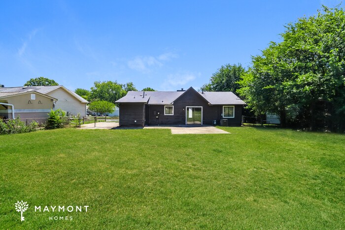 Foto del edificio - 7312 Bramblewood Dr