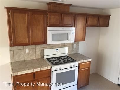Foto del edificio - 2 br, 2 bath Apartment - 2200 W. Lark Ave.