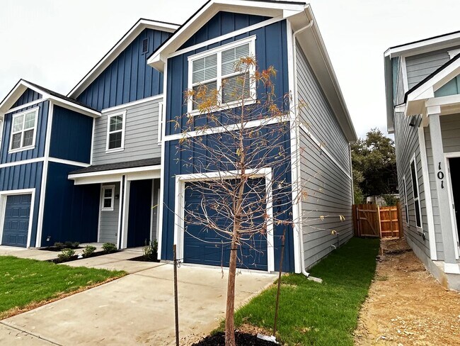 Building Photo - 8331 Runner Rdg