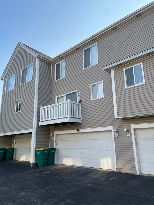 Building Photo - 3510 Meadow Lily Dr